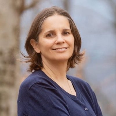 Portrait der Kräuterpädagogin Rosi Wokurek von Pflanzen-Handwerk